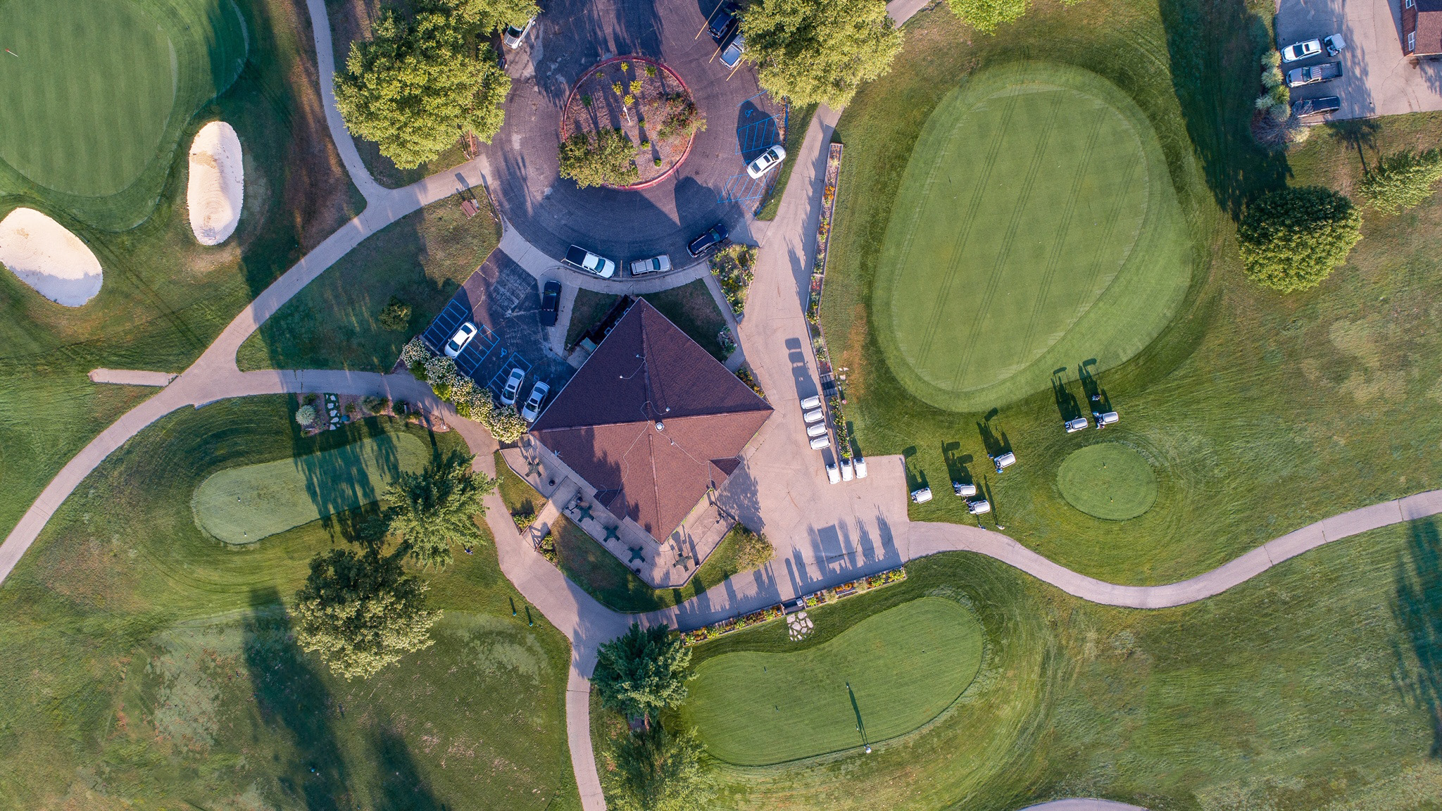 Aerial view of Lick Creek Golf Course Clubhouse